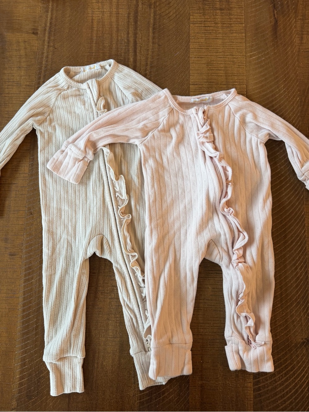 Bundle of 2 Little & Fern Footie Pajamas 12-18M Pink and Yellow